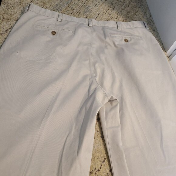 LL Bean Mens 42x29.5" Comfort Waist Tan Khaki Chino Pants *Hemmed* - Picture 14 of 16